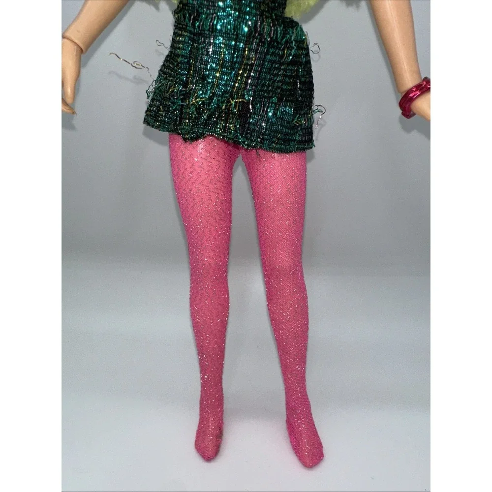 Vintage 1986 Jem And The Holograms Misfits Clash Doll Hasbro Outfit Accessories